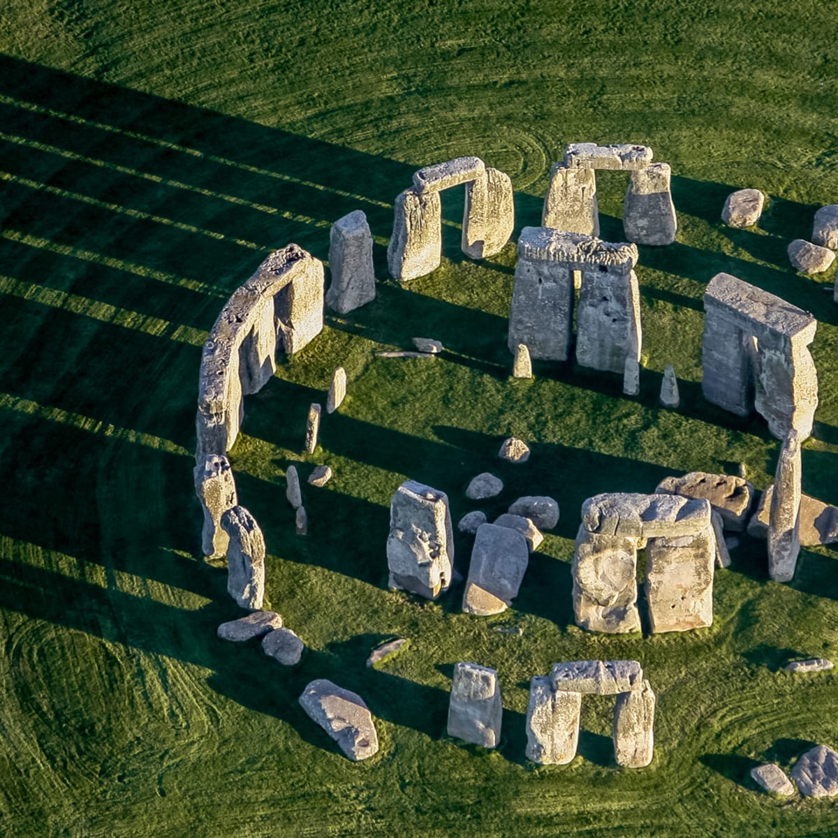 Bãi đá cổ Stonehenge vẫn còn là điều bí ẩn đối với nhân loại